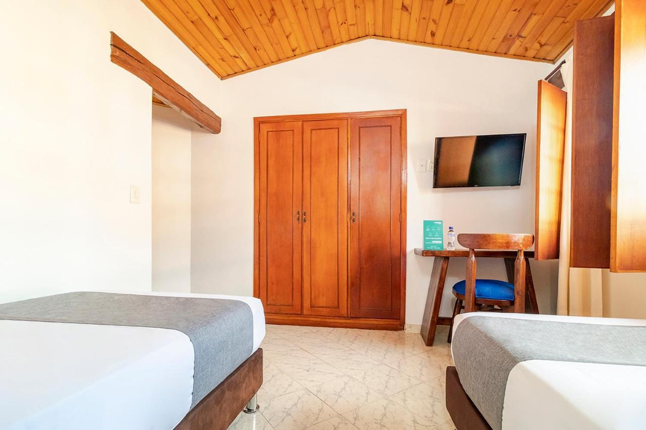 Ayenda Hotel Casona Santa Rosa Chía المظهر الخارجي الصورة